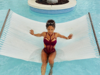 Christina Milian ponętnie w stroju kąpielowym